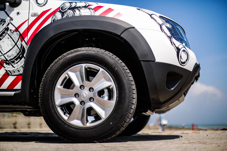 Колеса Dacia Duster Strongman 2017 года  (фото 21 из 30)